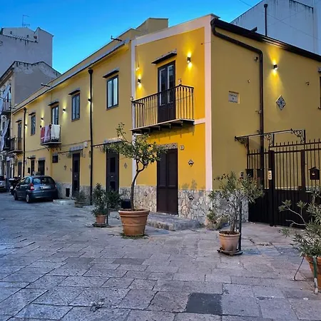 Casa Vacanze Donna Pina-2